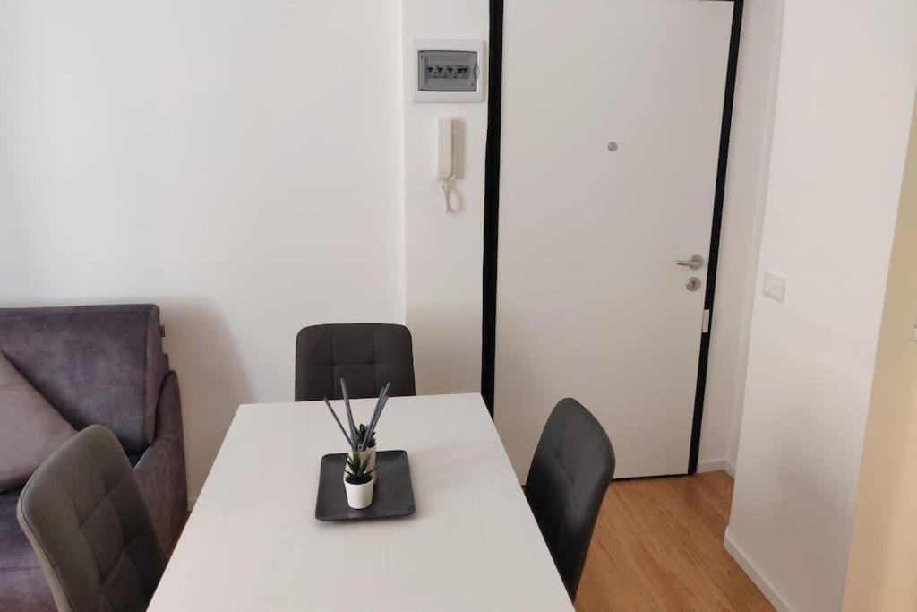 La Casa Di Dani Appartement Genua Buitenkant foto